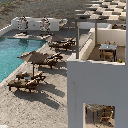 Kedros Milos Suites Adamantas  Exteriér fotografie