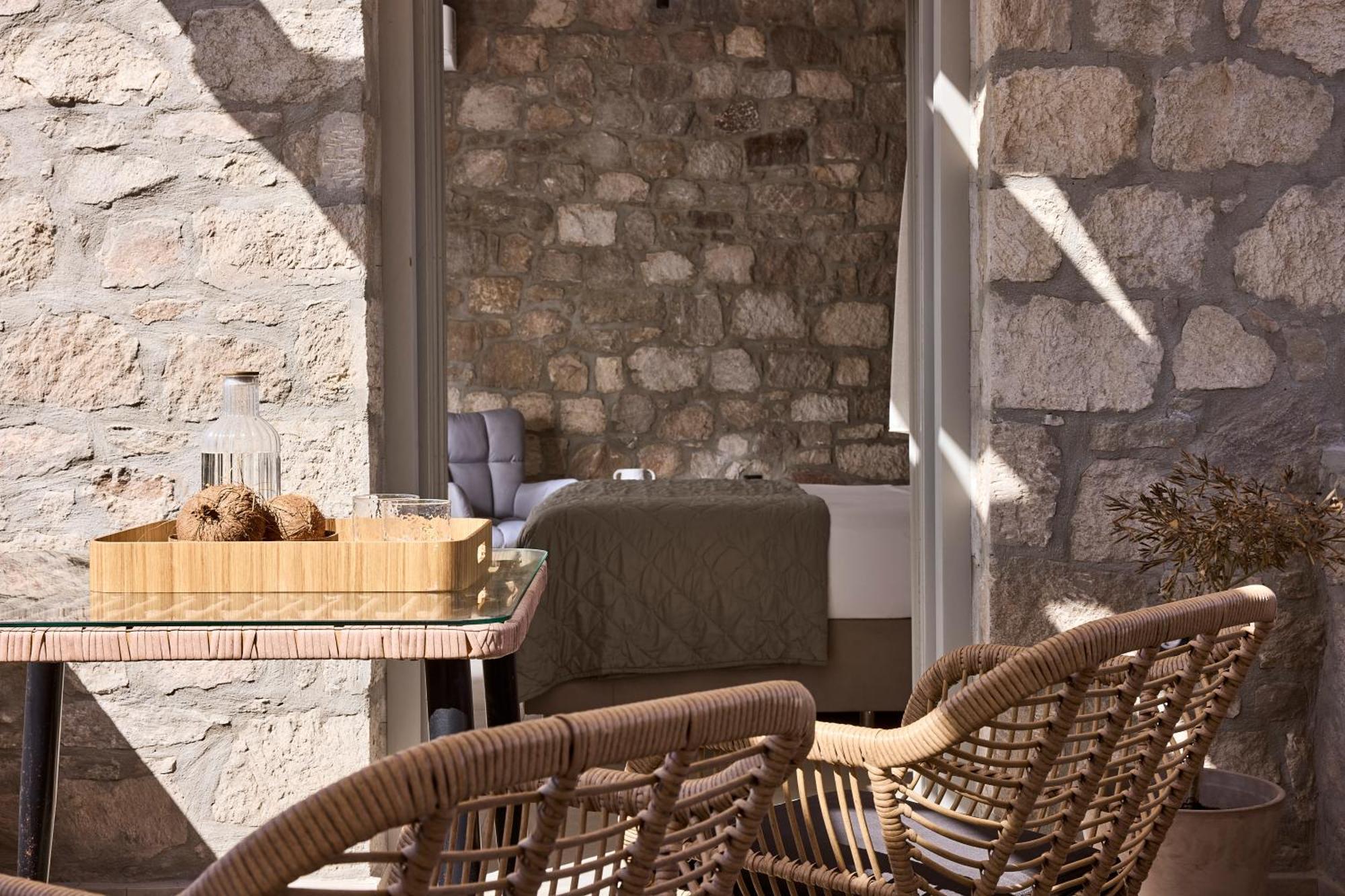 Kedros Milos Suites Adamantas  Exteriér fotografie