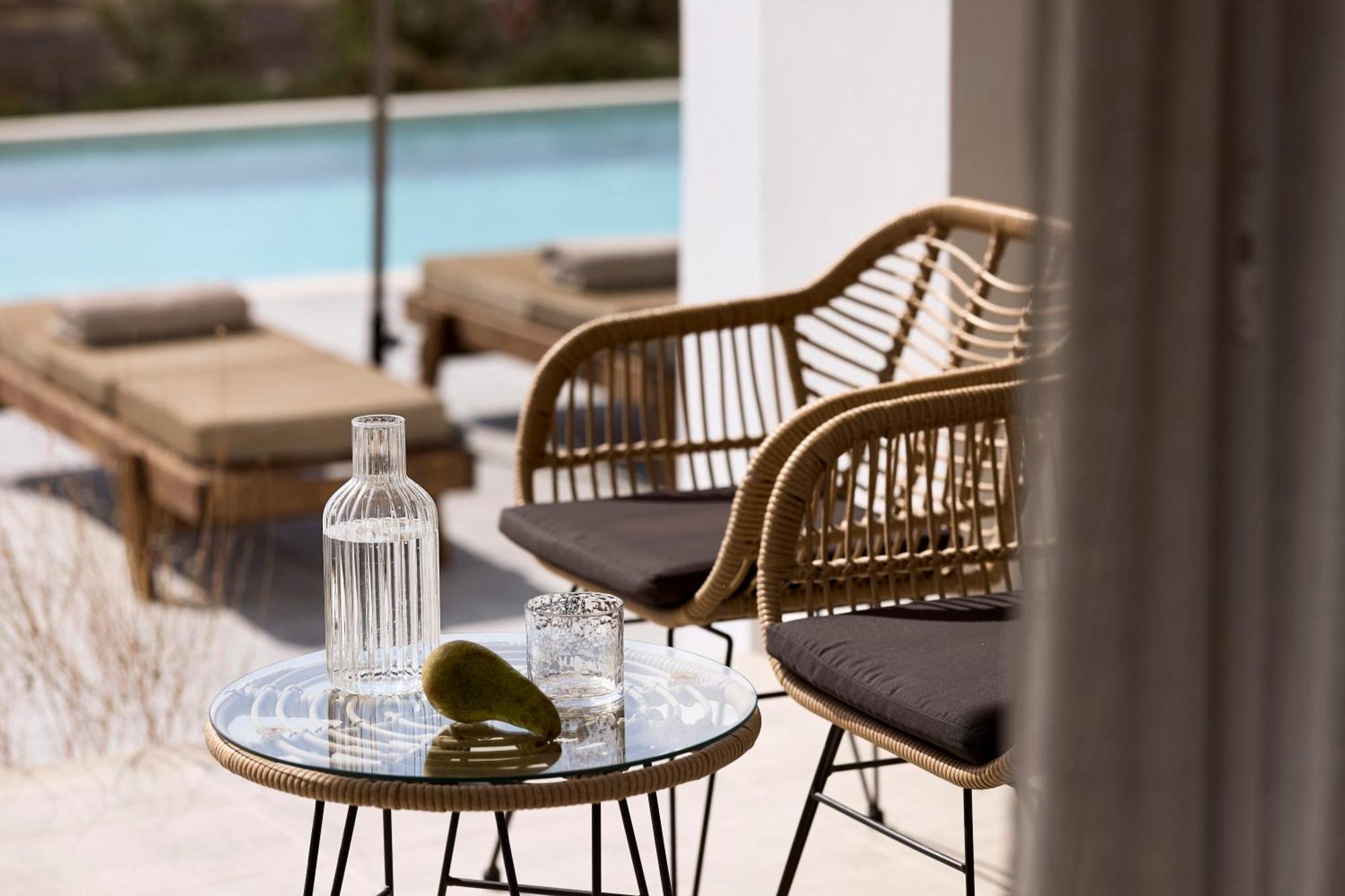Kedros Milos Suites Adamantas  Pokoj fotografie