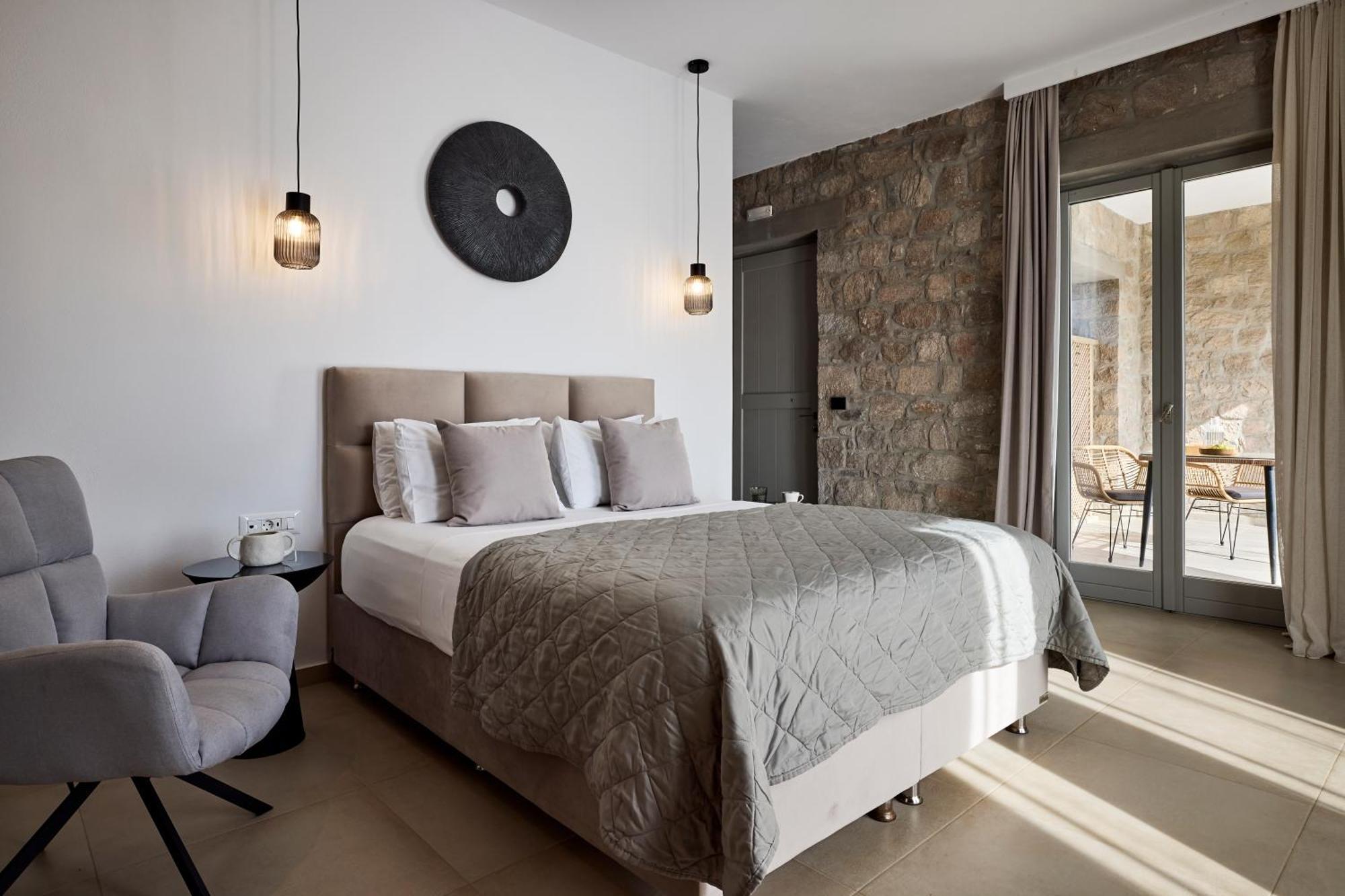 Kedros Milos Suites Adamantas  Pokoj fotografie